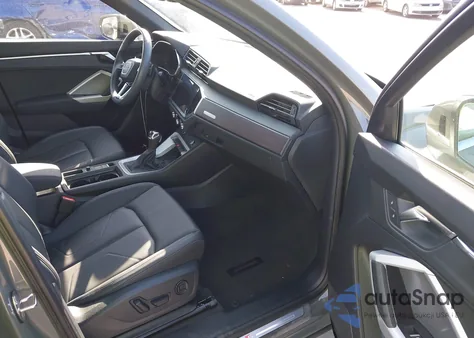 2023 Audi Q3 Premium Plus 45 Tfsi S Line Quattro Tiptronic z USA, uszkodzony, nr VIN WA1EECF35P1145317